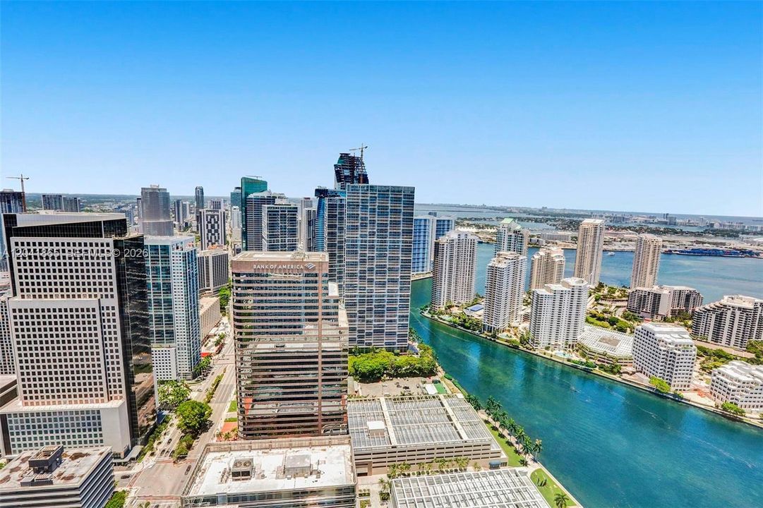 En Venta: $1,555,000 (2 camas, 2 baños, 1404 Pies cuadrados)