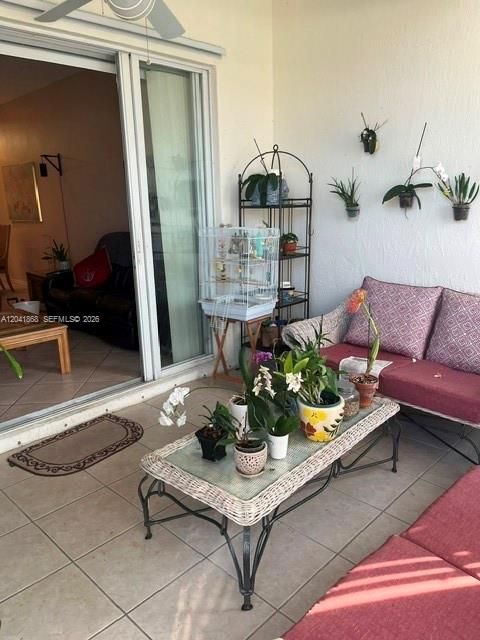 For Sale: $349,000 (2 beds, 2 baths, 1528 Square Feet)