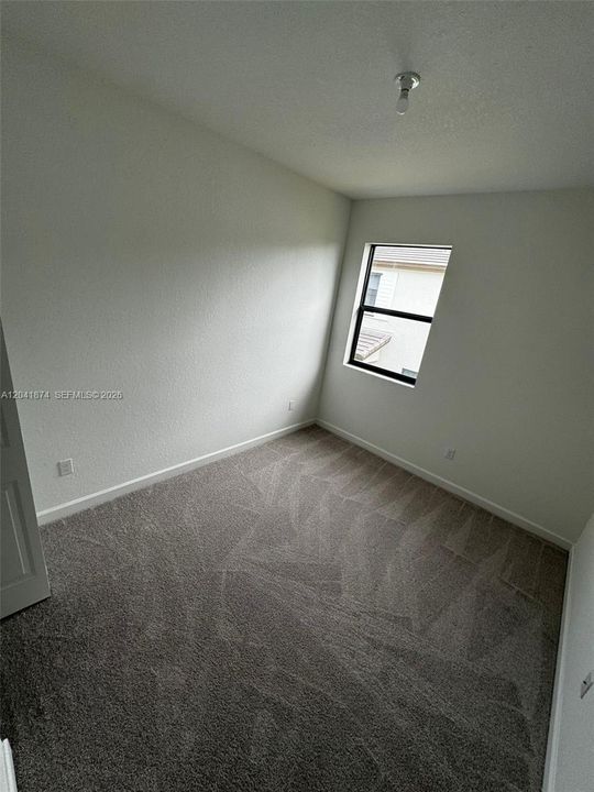 For Rent: $4,500 (4 beds, 2 baths, 1888 Square Feet)