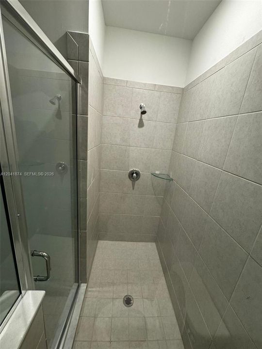 For Rent: $4,500 (4 beds, 2 baths, 1888 Square Feet)