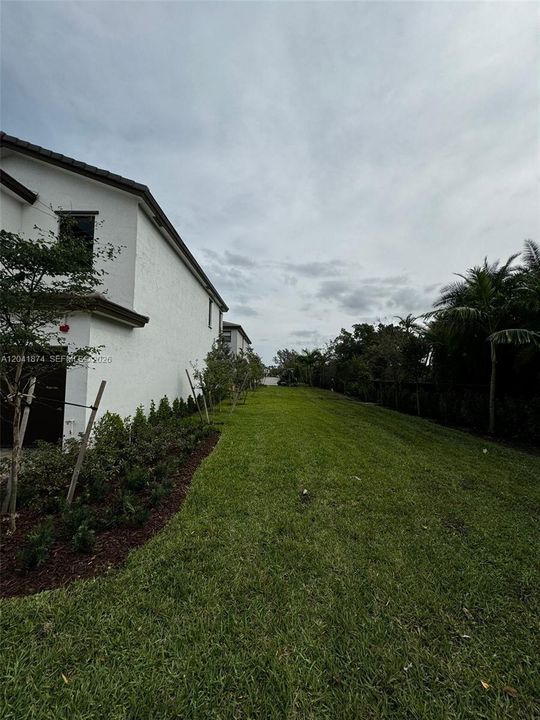 For Rent: $4,500 (4 beds, 2 baths, 1888 Square Feet)