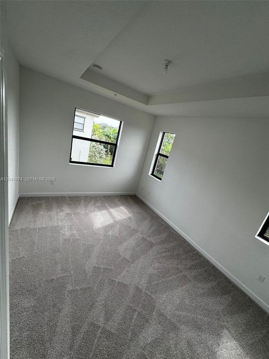 For Rent: $4,500 (4 beds, 2 baths, 1888 Square Feet)