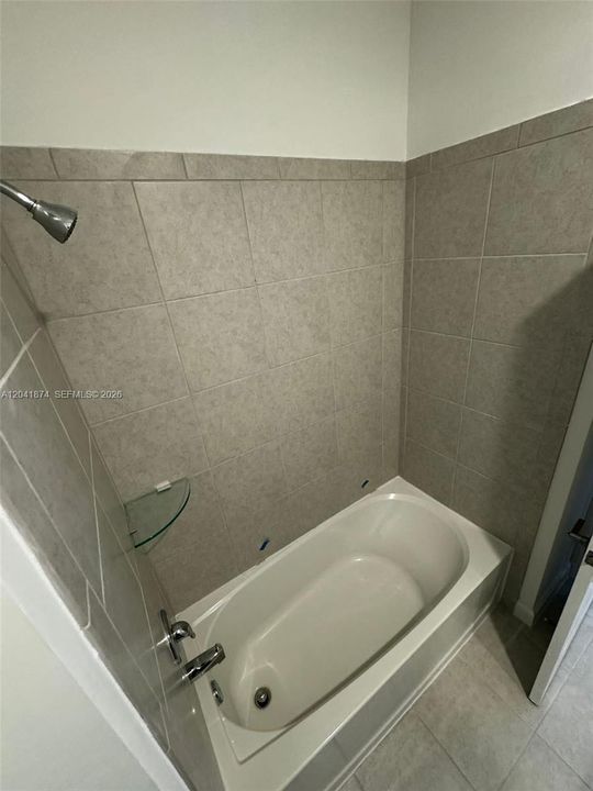 For Rent: $4,500 (4 beds, 2 baths, 1888 Square Feet)