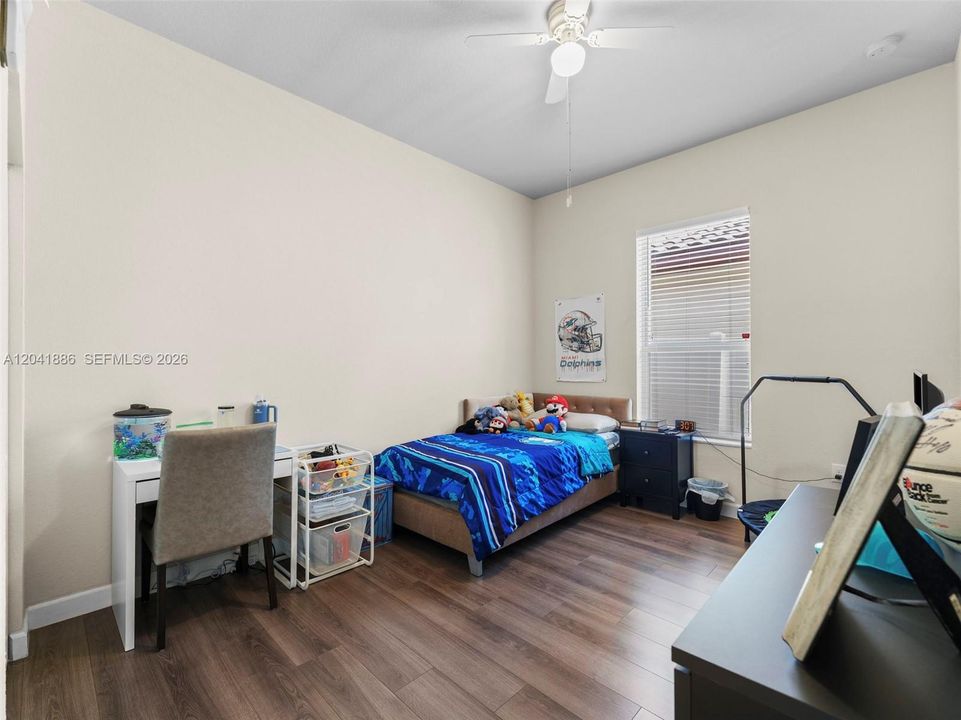 3rd room
