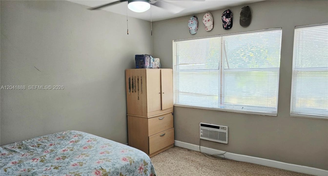 En Venta: $990,000 (0 camas, 0 baños, 1708 Pies cuadrados)