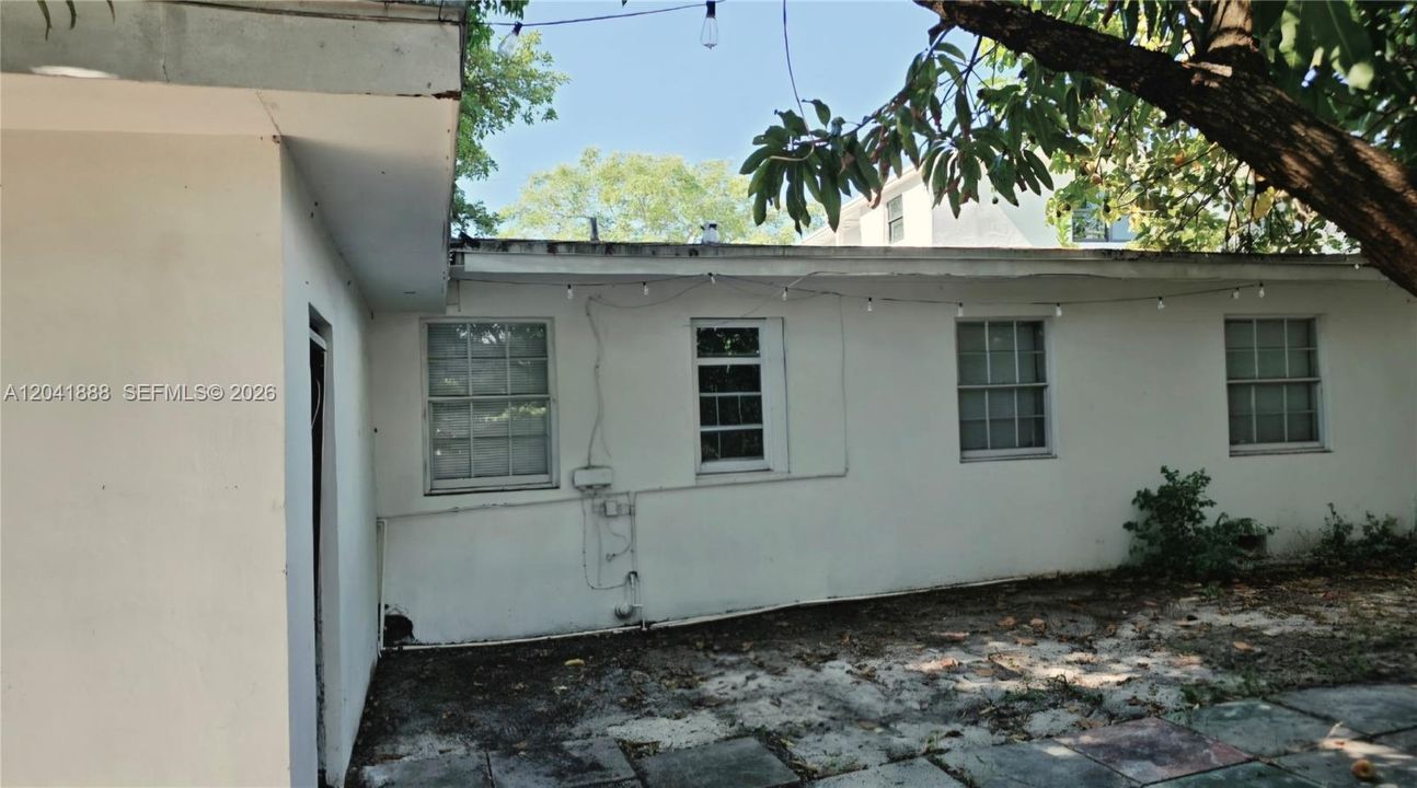 En Venta: $990,000 (0 camas, 0 baños, 1708 Pies cuadrados)