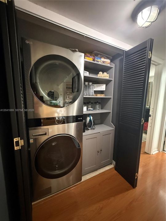 待售: $314,999 (3 贝兹, 2 浴室, 1194 平方英尺)