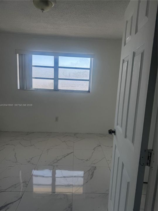 En Renta: $2,000 (2 camas, 1 baños, 900 Pies cuadrados)