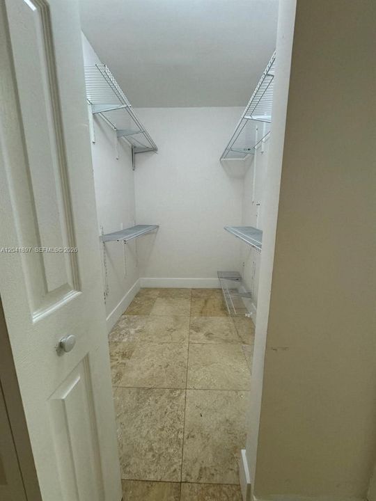 En Renta: $2,500 (2 camas, 2 baños, 820 Pies cuadrados)