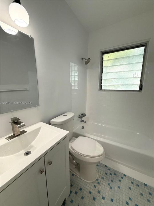 En Renta: $1,750 (0 camas, 1 baños, 500 Pies cuadrados)