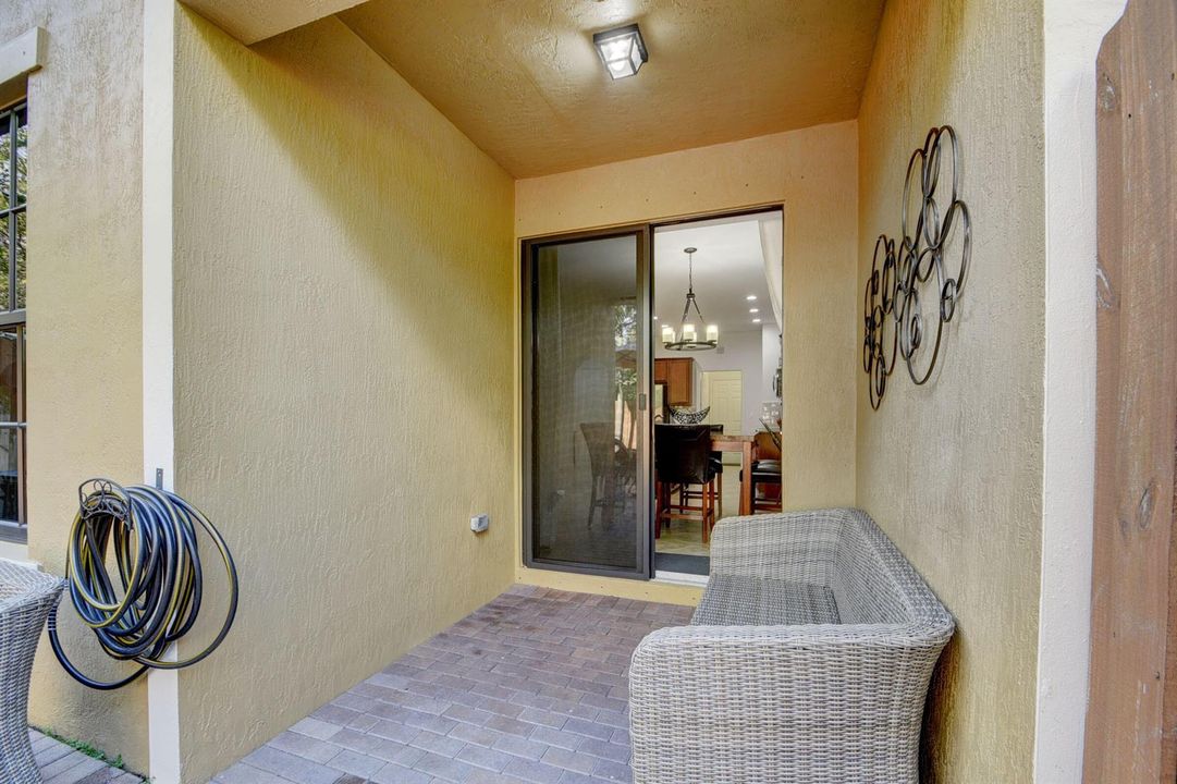 10342 Wellington Parc Dr (8)