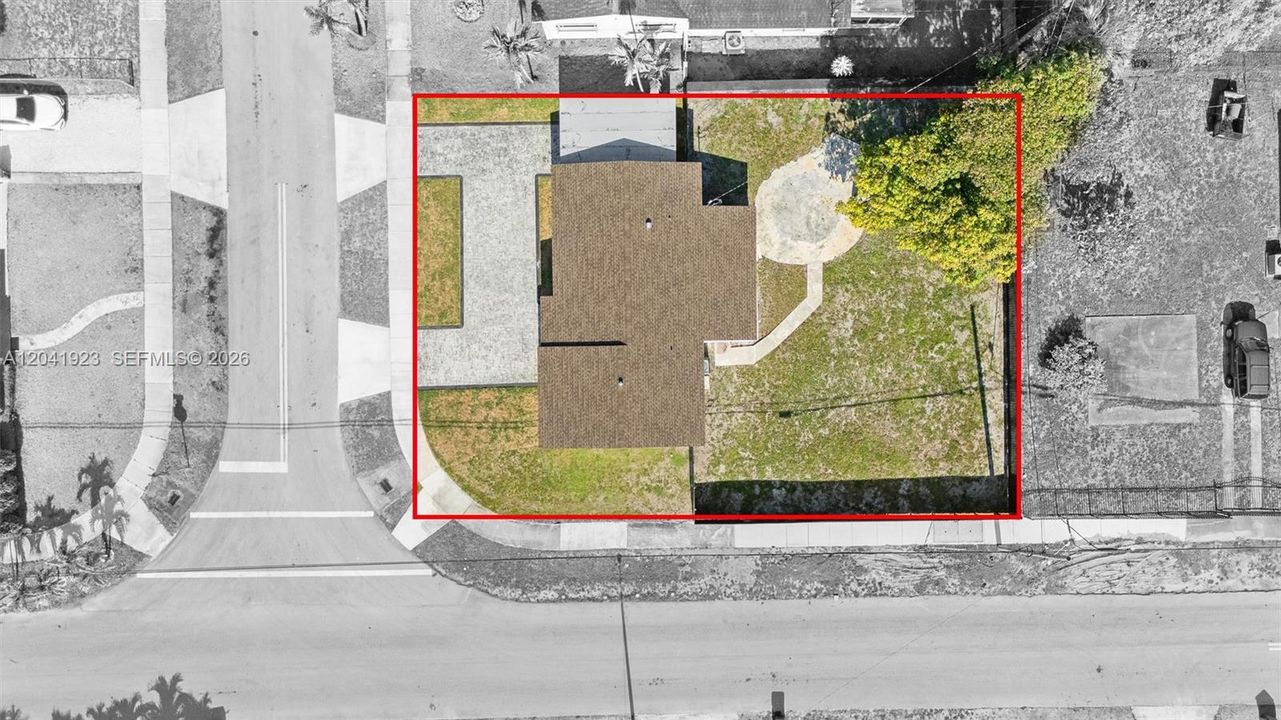 En Venta: $589,000 (3 camas, 2 baños, 1415 Pies cuadrados)