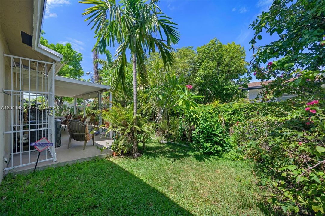 En Venta: $525,000 (3 camas, 3 baños, 1403 Pies cuadrados)