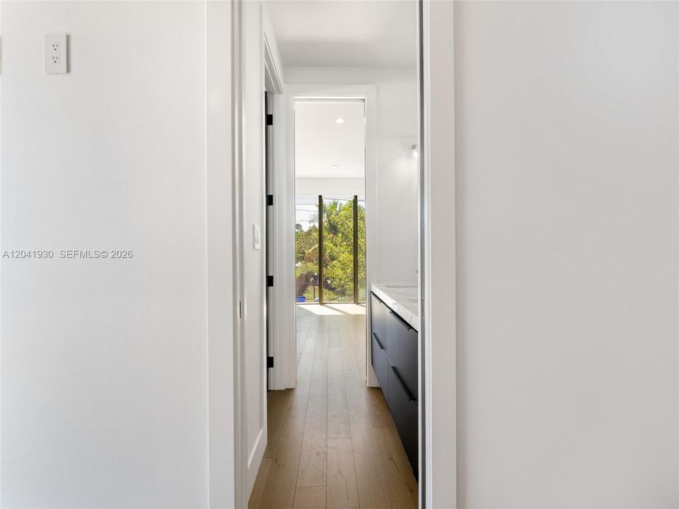 En Renta: $7,250 (3 camas, 2 baños, 1900 Pies cuadrados)