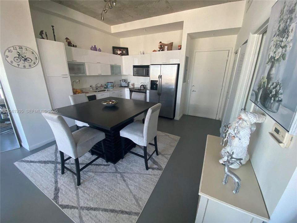 En Renta: $2,400 (1 camas, 1 baños, 662 Pies cuadrados)