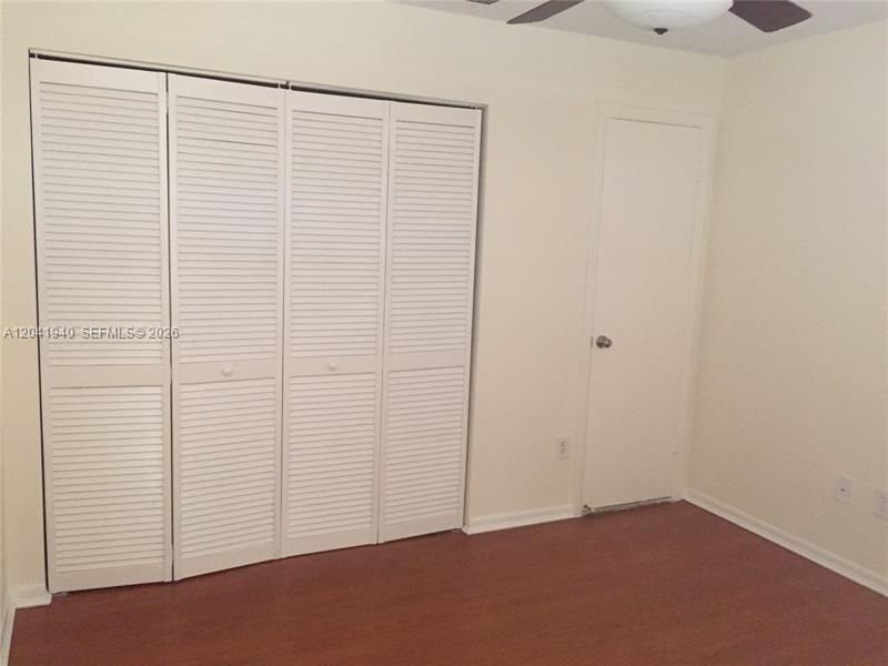 For Rent: $3,200 (3 beds, 2 baths, 1407 Square Feet)