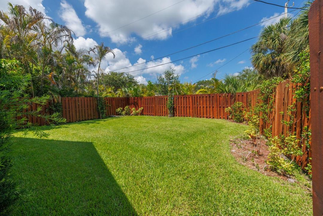 FENCED YARD
