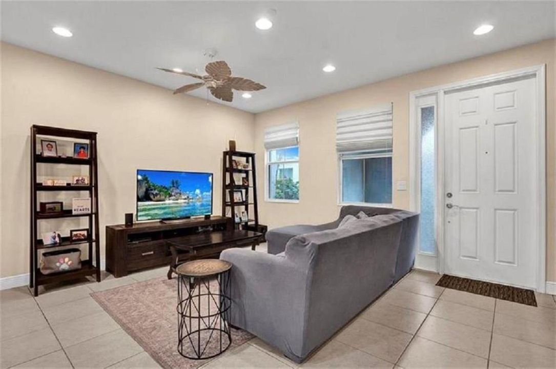 cascada living area