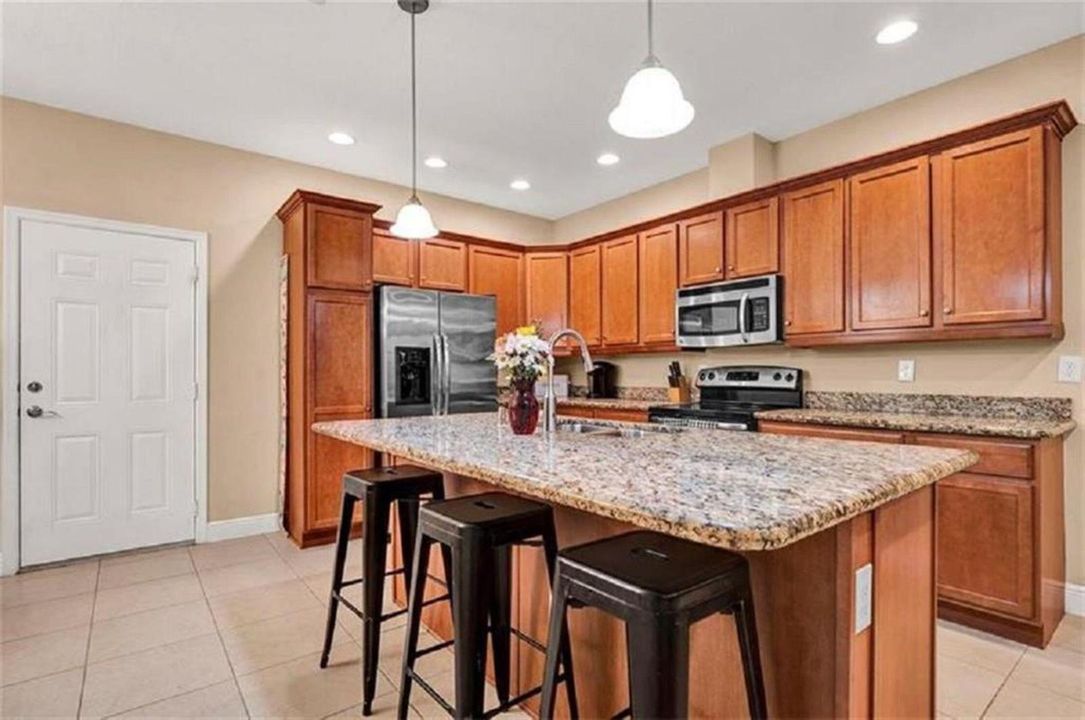 cascada Kitchen too