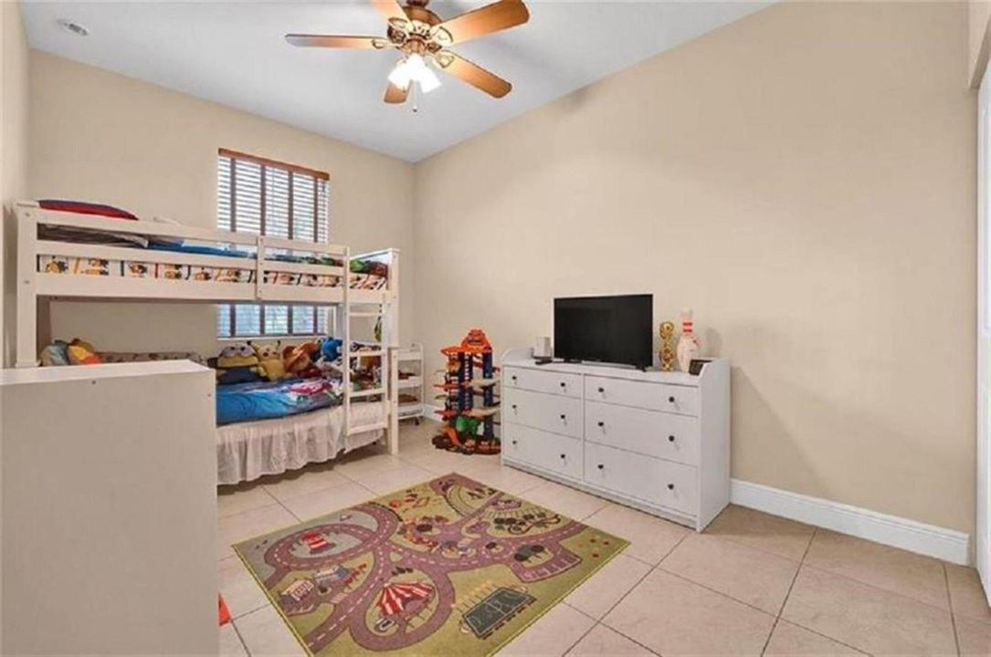 cascada bedroom
