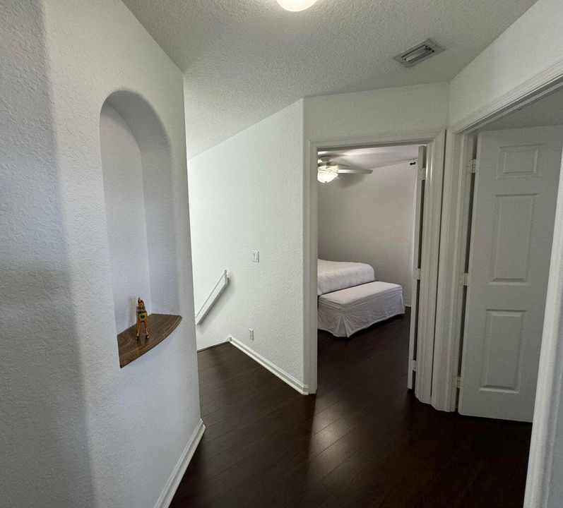 13519 hallway