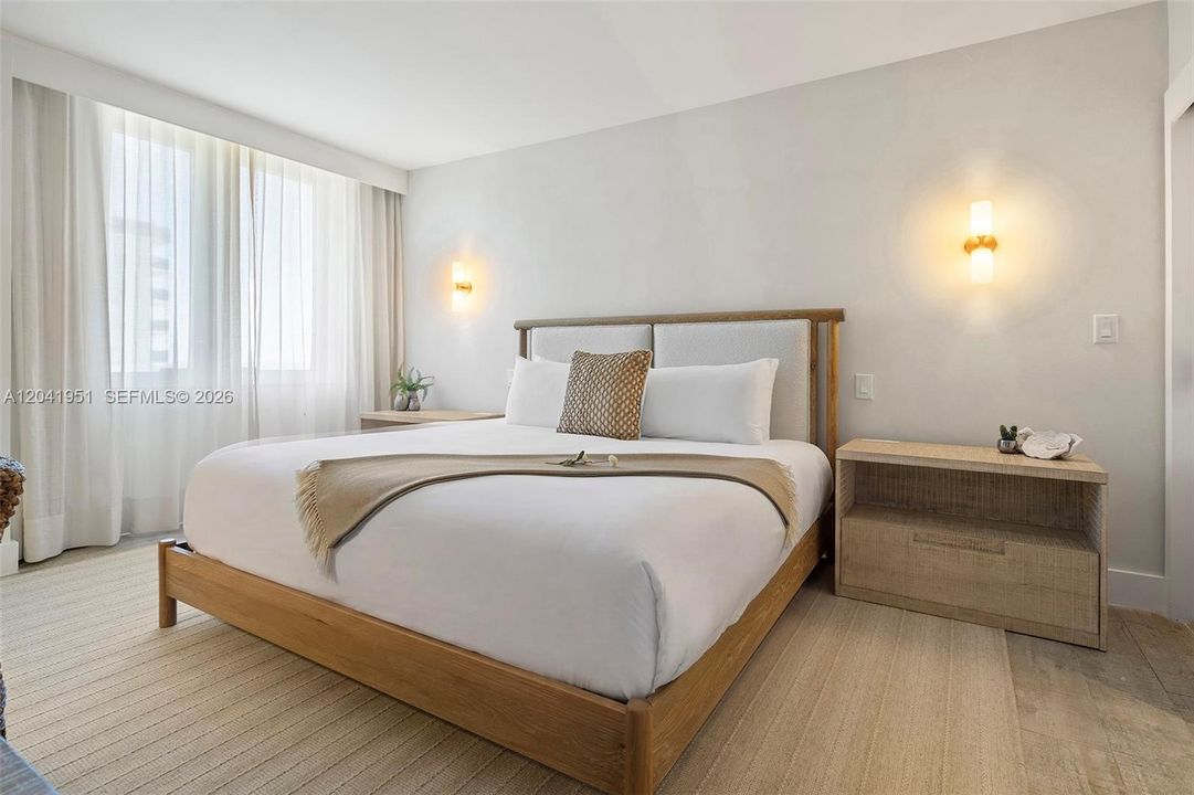 В аренду: $11,000 (1 спален, 1 ванн, 893 Квадратных фут)