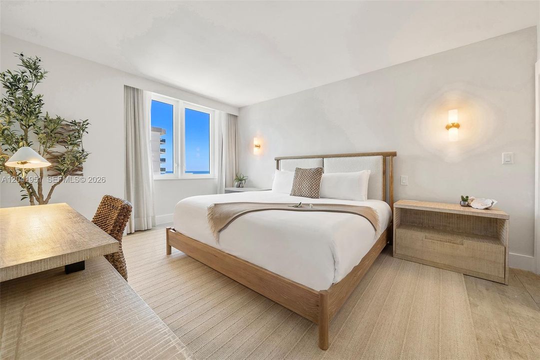 В аренду: $11,000 (1 спален, 1 ванн, 893 Квадратных фут)