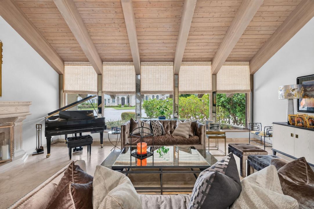 005-Living-Room-Fireplace-View