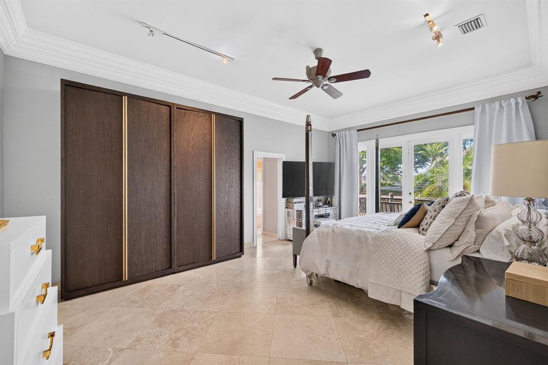 032-Main-Level-Bedroom-Wide