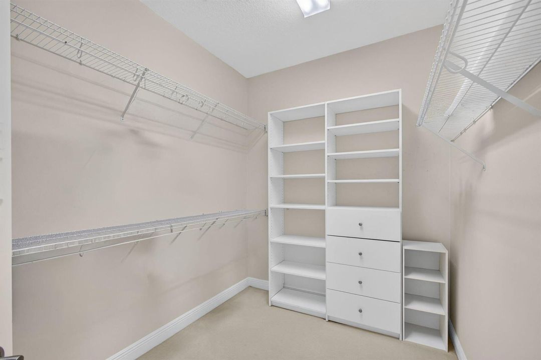 Primary Wak In Closet (His)
