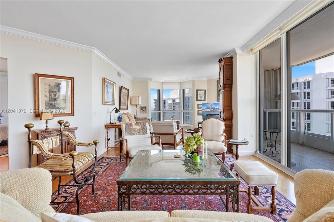 На продажу: $739,000 (2 спален, 2 ванн, 1870 Квадратных фут)