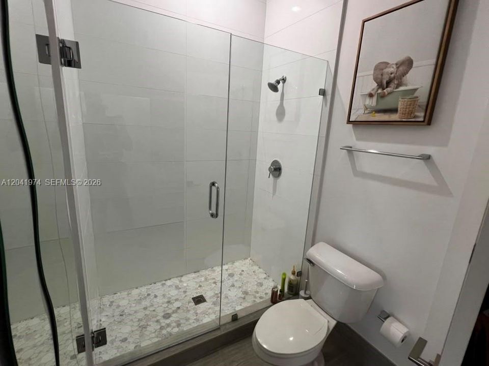 В аренду: $21,000 (7 спален, 6 ванн, 3696 Квадратных фут)