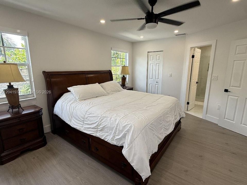 En Venta: $625,000 (3 camas, 2 baños, 1572 Pies cuadrados)