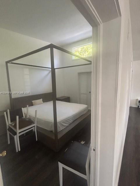 En Renta: $2,300 (2 camas, 2 baños, 890 Pies cuadrados)