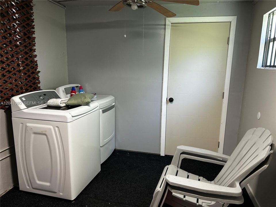 En Venta: $510,000 (4 camas, 2 baños, 1395 Pies cuadrados)