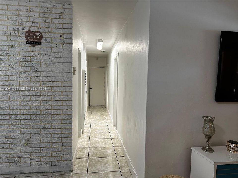 En Venta: $510,000 (4 camas, 2 baños, 1395 Pies cuadrados)