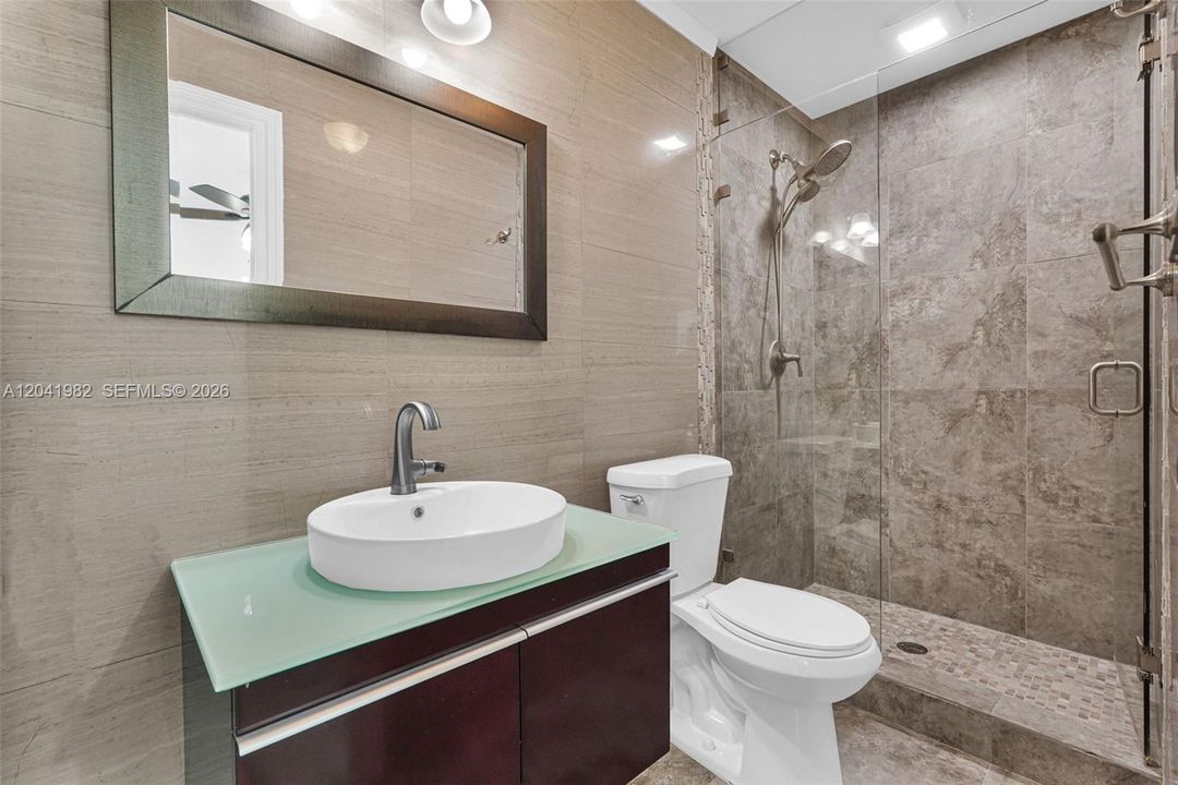 В аренду: $8,500 (4 спален, 3 ванн, 2646 Квадратных фут)