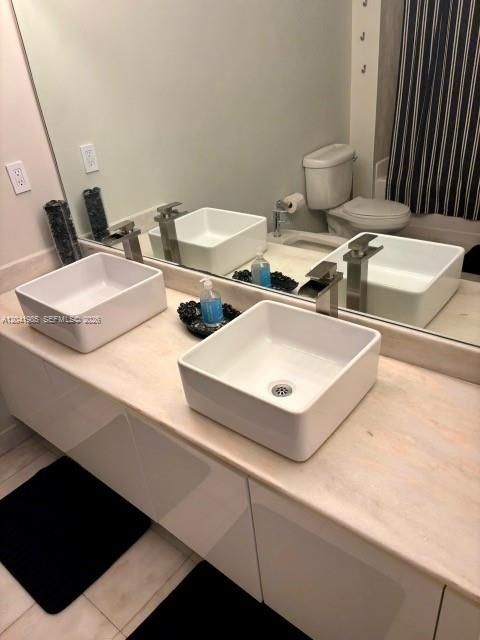 For Rent: $4,200 (2 beds, 2 baths, 1174 Square Feet)