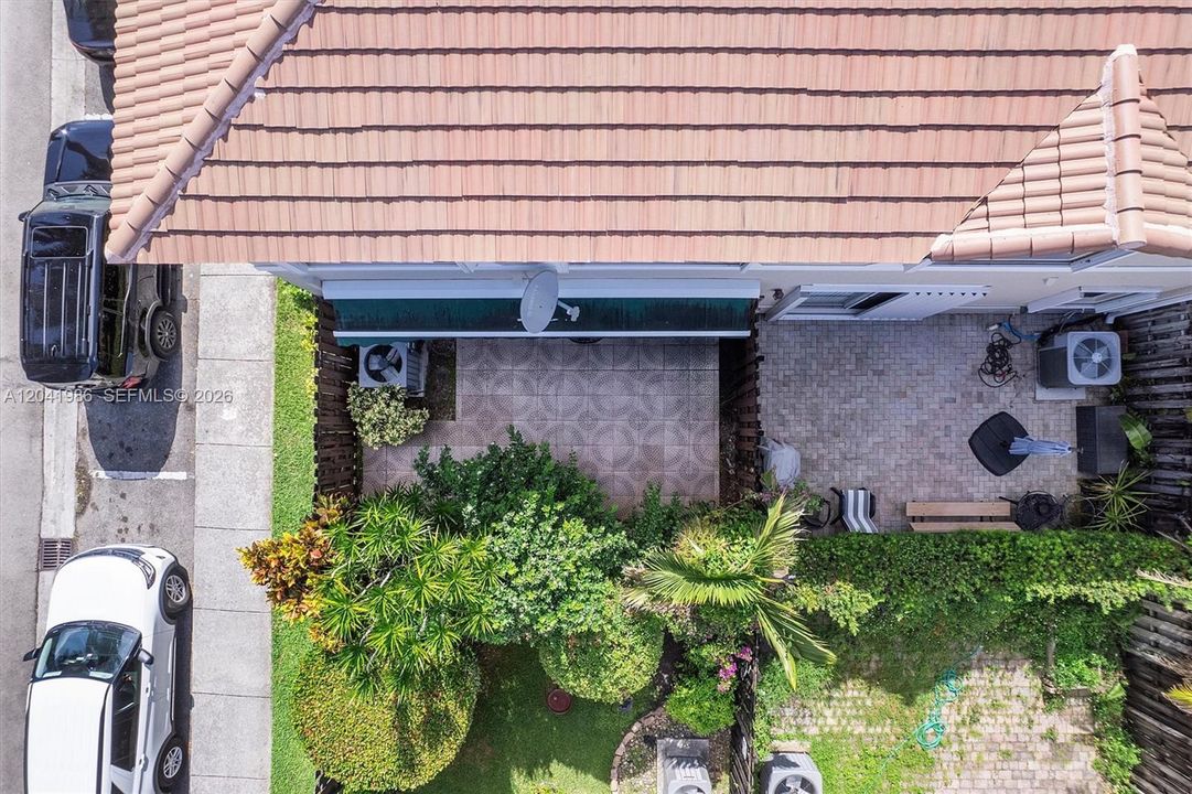 En Venta: $550,000 (4 camas, 2 baños, 1793 Pies cuadrados)