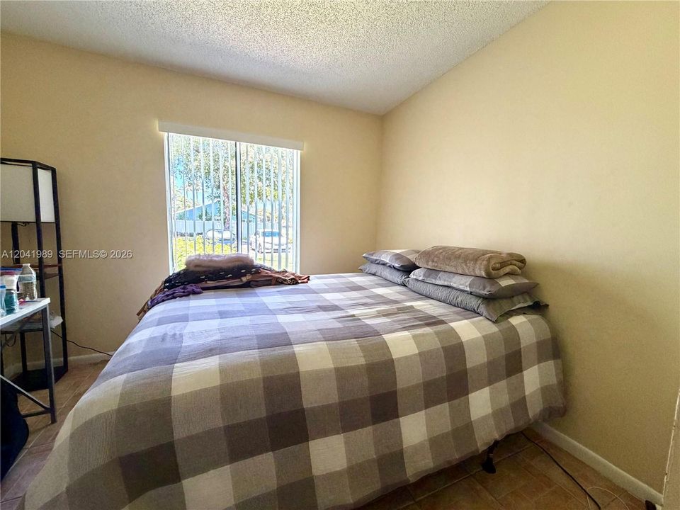 En Venta: $185,000 (2 camas, 2 baños, 1106 Pies cuadrados)