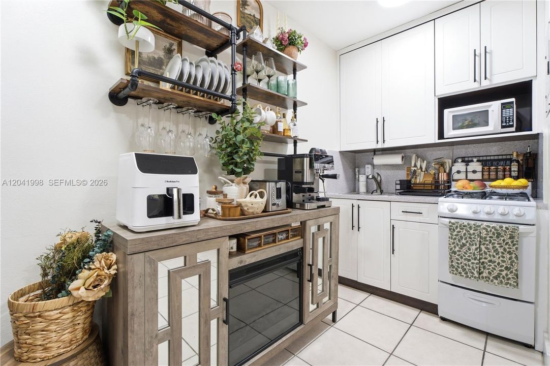 Unit #5 Kitchen