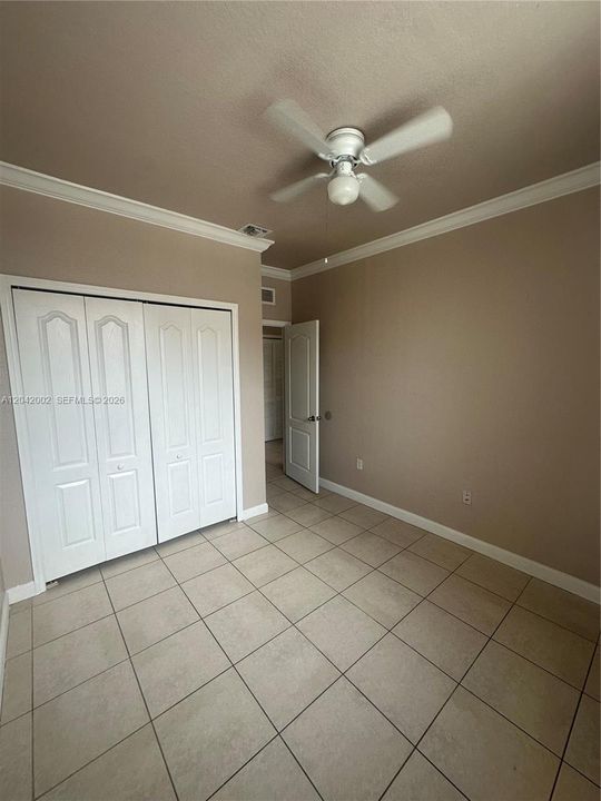 For Rent: $1,850 (3 beds, 2 baths, 1182 Square Feet)