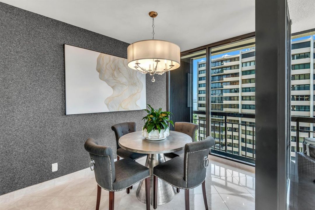 Breakfast Nook