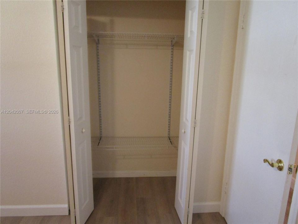 На продажу: $629,000 (3 спален, 2 ванн, 1614 Квадратных фут)