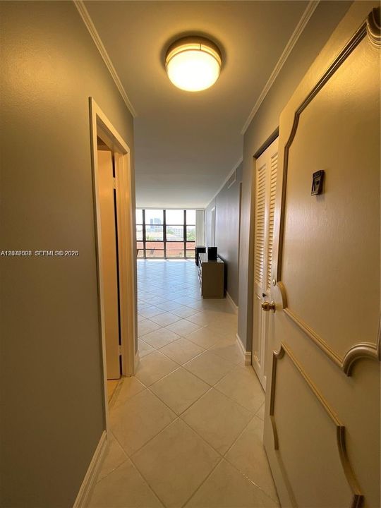 For Rent: $2,150 (2 beds, 2 baths, 1020 Square Feet)