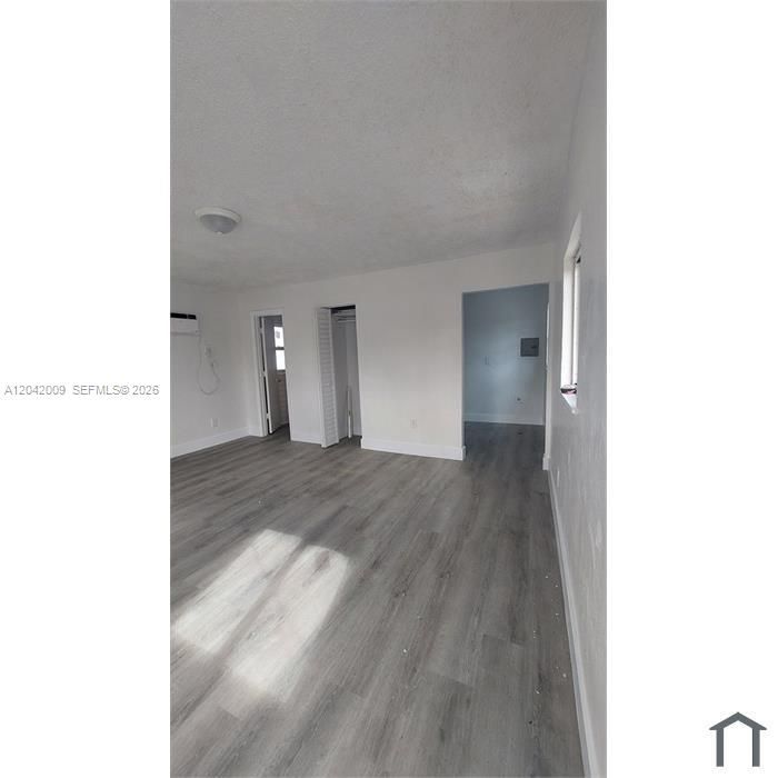 En Venta: $409,000 (0 camas, 0 baños, 704 Pies cuadrados)