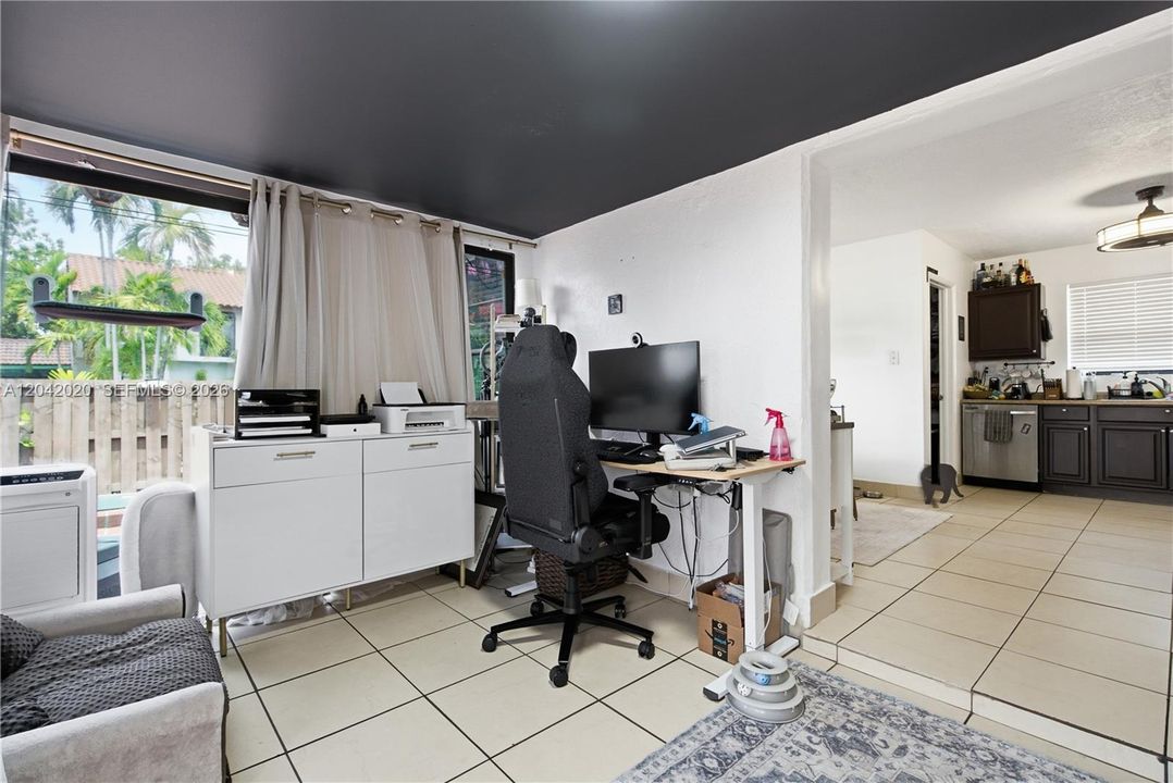 For Sale: $410,000 (3 beds, 2 baths, 1306 Square Feet)