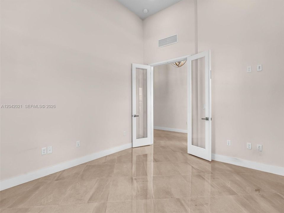 En Venta: $1,780,000 (3 camas, 3 baños, 3227 Pies cuadrados)