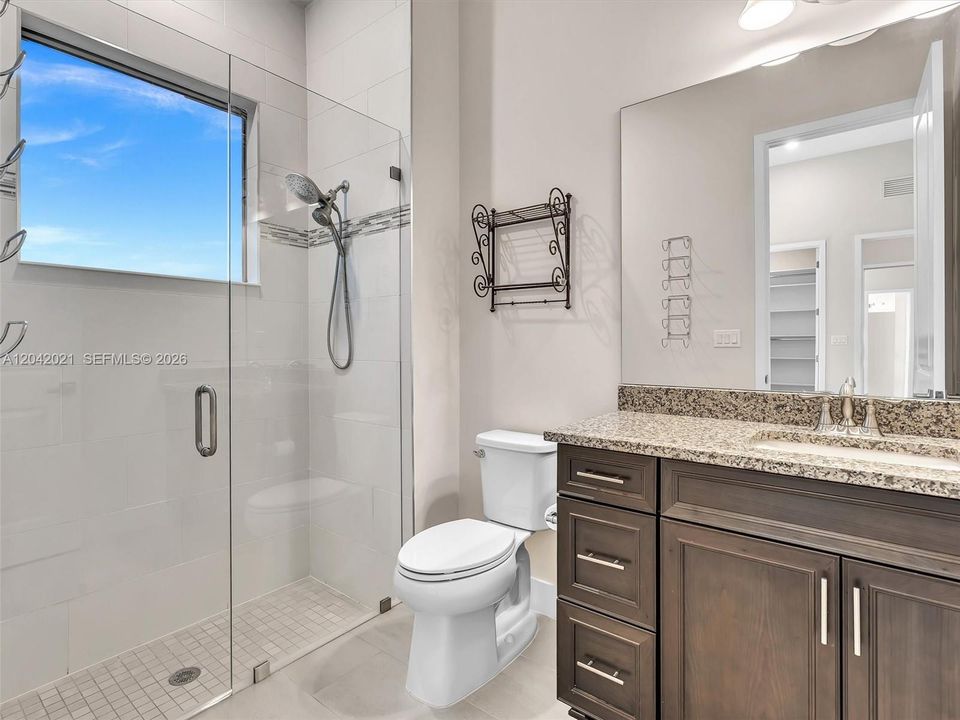 En Venta: $1,780,000 (3 camas, 3 baños, 3227 Pies cuadrados)