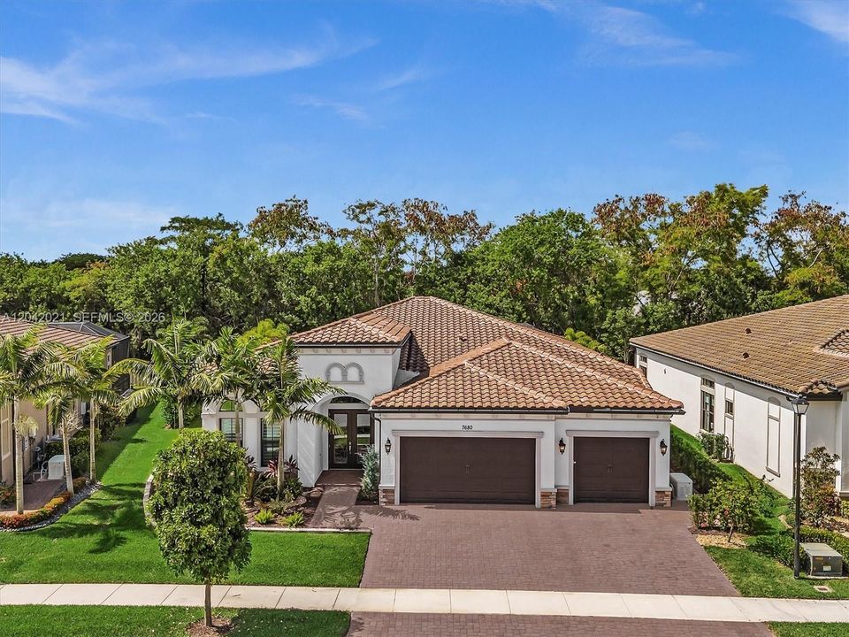 En Venta: $1,780,000 (3 camas, 3 baños, 3227 Pies cuadrados)